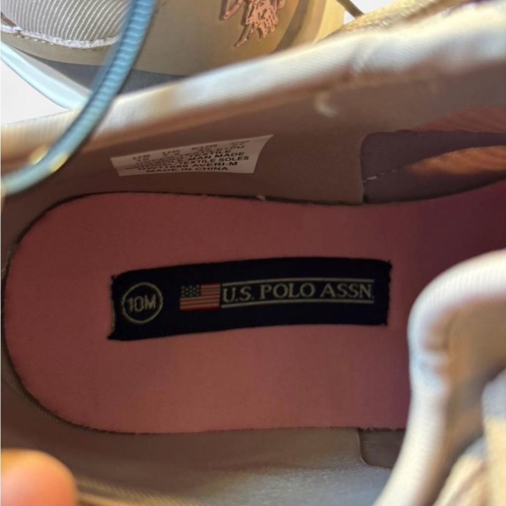 U.S. Polo Assn. Women's Sneakers - Size 10 - Picture 6 of 8